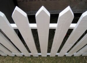 What Is The Longest Lasting Fencing Material